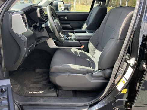 Used 2022 Toyota Tundra SR5 image 12