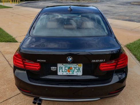 Used 2014 BMW 328i xDrive Sedan AWD/4WD image 8