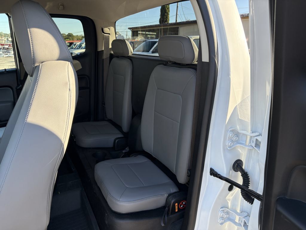 Used 2022 Chevrolet Colorado W/T w/ WT Convenience Package RWD image 14