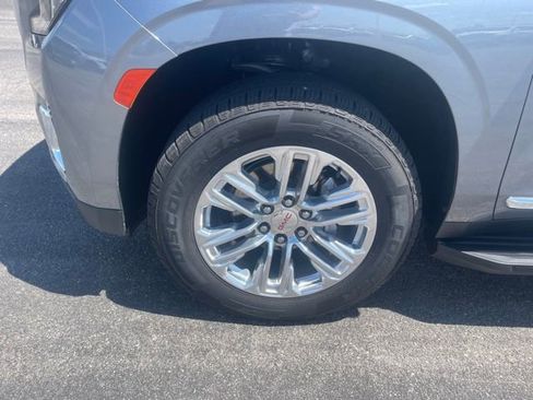 Used 2021 GMC Yukon SLT image 10