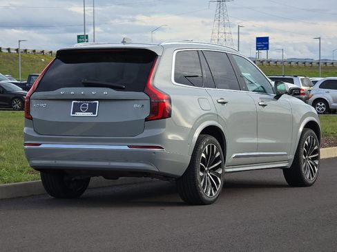 New 2026 Volvo XC90 B6 Ultra w/ Protection Package AWD/4WD image 3