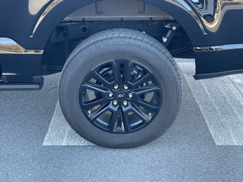 Used 2025 Ford F150 Platinum w/ Equipment Group 702A High image 10