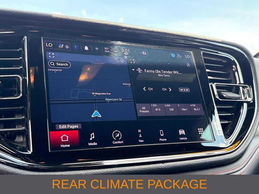 Used 2023 Dodge Durango GT AWD/4WD image 15