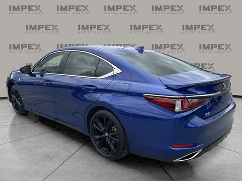 Used 2024 Lexus ES 350 F Sport w/ Accessory Package (Z2) image 3