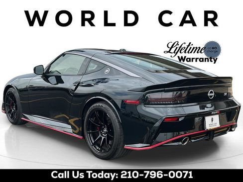 Used 2024 Nissan Z NISMO w/ Floor Mat Package RWD image 5