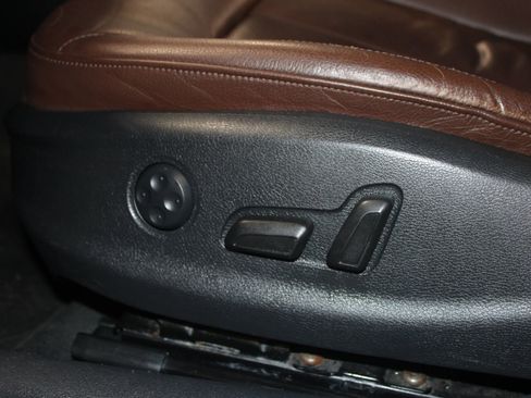 Used 2016 Audi A3 2.0T Premium w/ Audi MMI Navigation Plus image 9