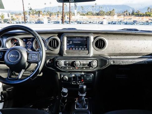 Used 2022 Jeep Wrangler Sport S image 15