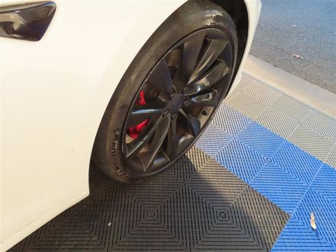 Used 2017 Tesla Model S 100D image 10