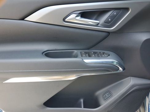 Certified 2026 Chevrolet Traverse LT w/ Midnight/Sport Edition image 19