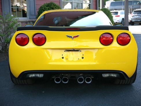 Used 2006 Chevrolet Corvette Z06 w/ Preferred Equipment Group RWD image 7