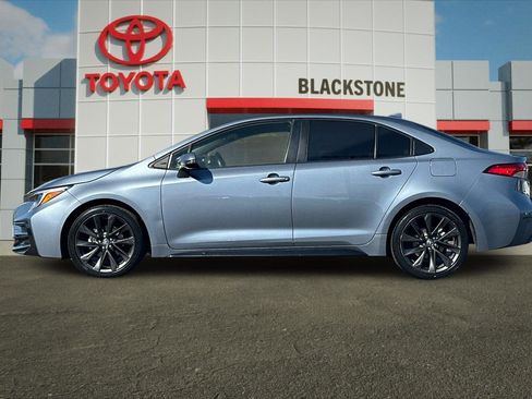 Certified 2024 Toyota Corolla SE image 6