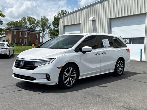 Used 2022 Honda Odyssey Touring image 3