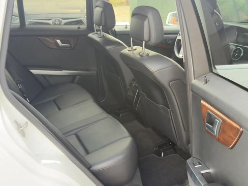 Used 2014 Mercedes-Benz GLK 250 BlueTEC 4MATIC image 13