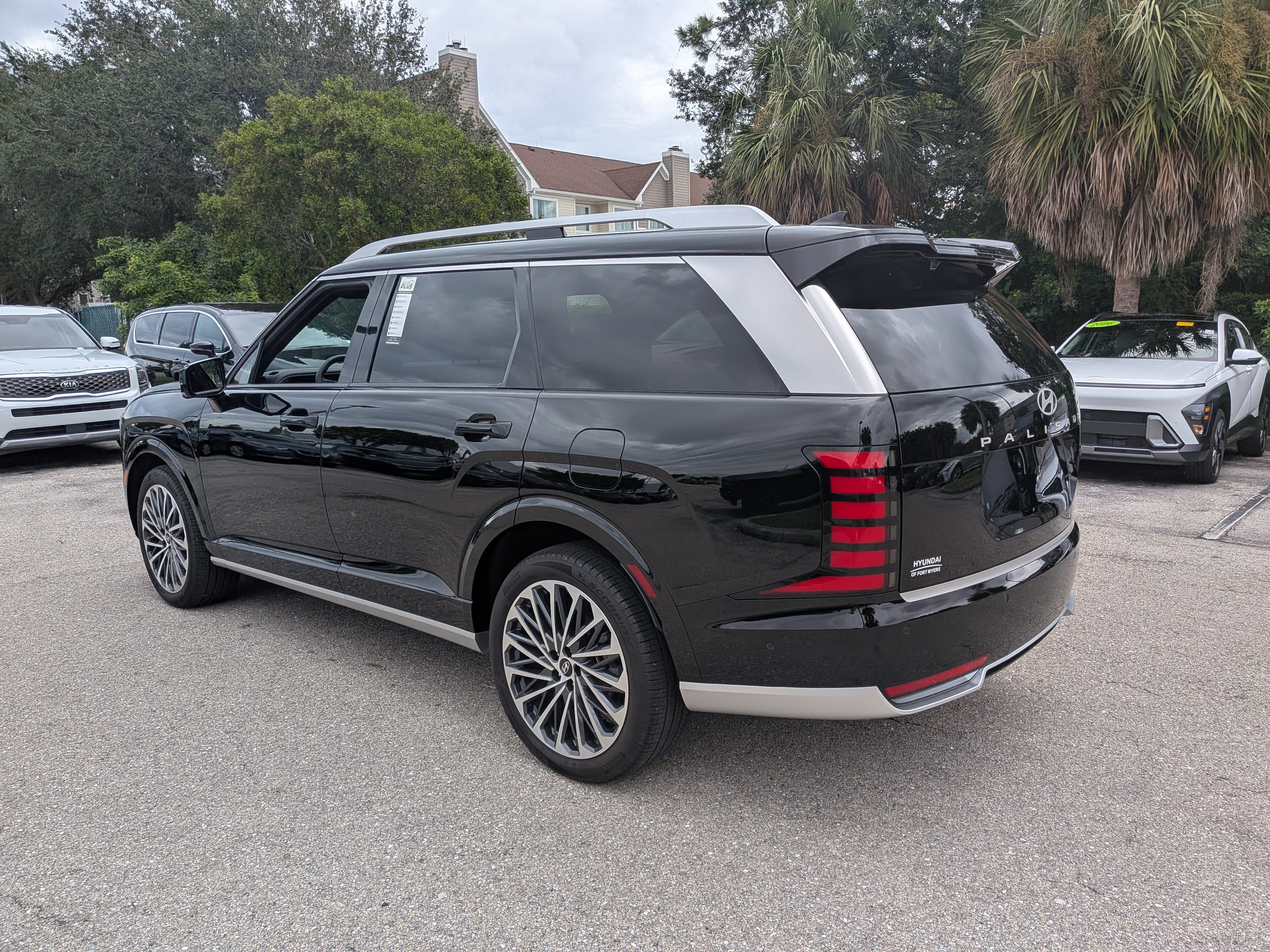 Used 2026 Hyundai Palisade Calligraphy AWD/4WD image 6