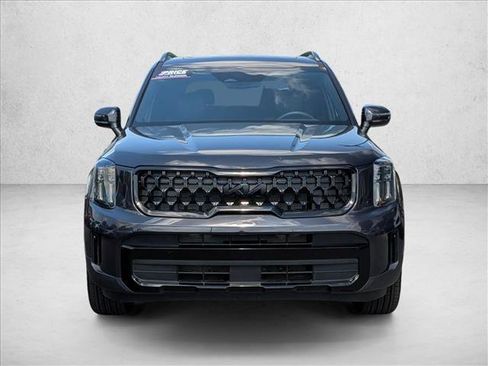 Used 2025 Kia Telluride EX X-Line AWD/4WD image 2