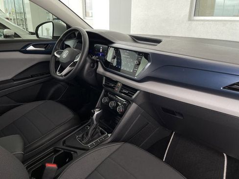 Used 2023 Volkswagen Taos SE image 21