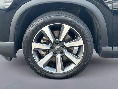 Certified 2024 Honda Pilot Elite image 11