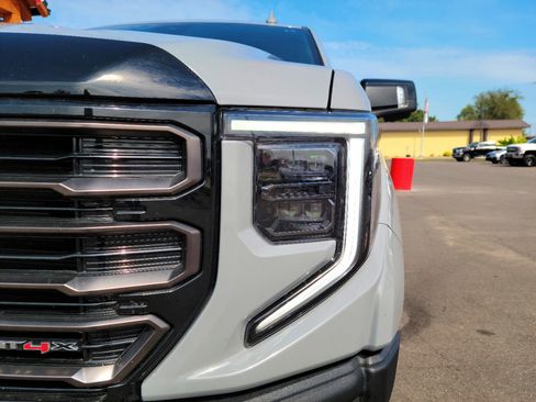 Used 2024 GMC Sierra 1500 AT4X w/ AT4X AEV Edition image 29