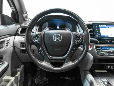Used 2023 Honda Ridgeline RTL-E image 16