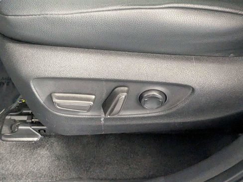 Used 2024 Toyota Grand Highlander FWD image 14