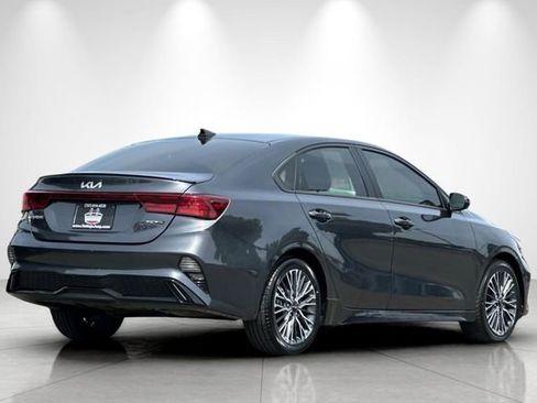 Used 2023 Kia Forte GT-Line w/ GT-Line Technology Package FWD image 4