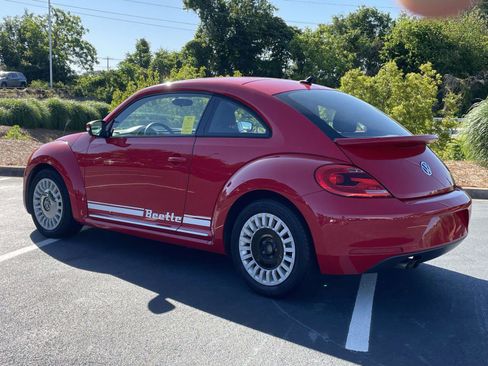 Used 2014 Volkswagen Beetle 2.5 FWD image 5