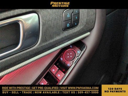 Used 2025 Ford Explorer Platinum w/ Ultimate Package image 36