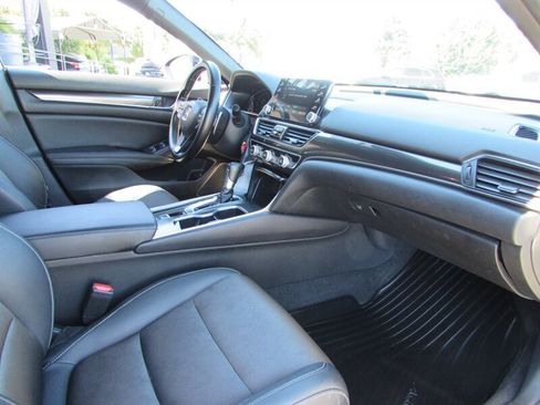 Used 2019 Honda Accord Sport image 31