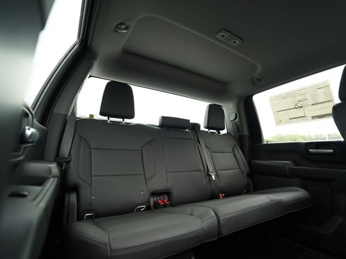 New 2026 Chevrolet Silverado 2500 W/T w/ WT Convenience Package RWD image 19