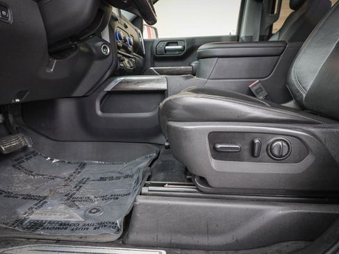 Used 2020 Chevrolet Silverado 1500 LTZ w/ LTZ Convenience Package image 14