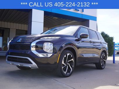 Used 2024 Mitsubishi Outlander SE Black Edition