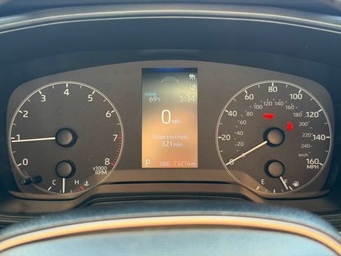 Used 2023 Toyota Corolla SE w/ Carpet Mat Package (TMS) FWD image 11