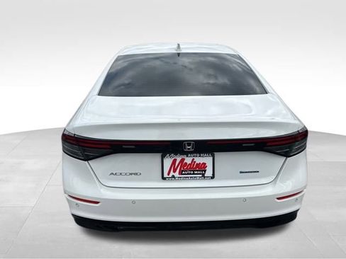 Used 2023 Honda Accord EX-L image 7