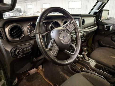 Used 2022 Jeep Wrangler Unlimited Sport image 8