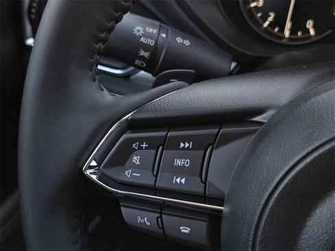 New 2025 MAZDA CX-5 AWD 2.5 S w/ Premium Plus Pkg image 23