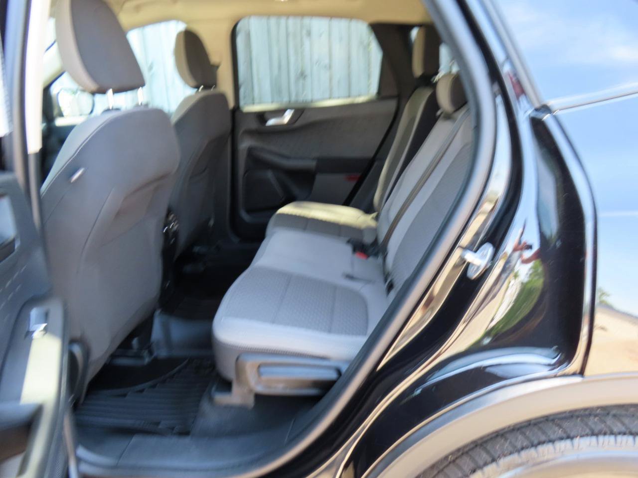 Used 2020 Ford Escape SE AWD/4WD image 17
