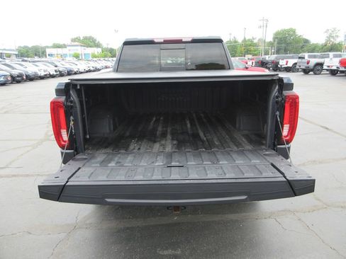 Certified 2022 GMC Sierra 1500 AT4 w/ AT4 Preferred Package AWD/4WD image 10