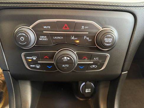 Used 2023 Dodge Charger Scat Pack image 27