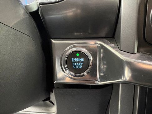 Certified 2021 Ford F150 Lariat image 22