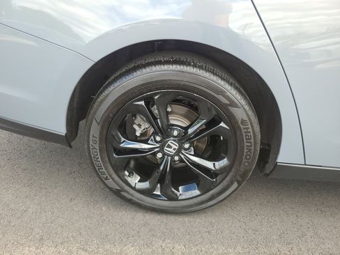 Used 2025 Honda Accord SE image 12