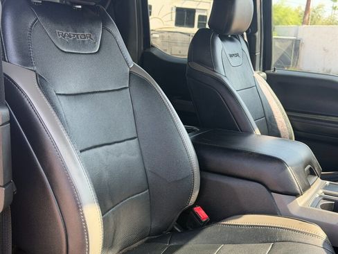 Used 2018 Ford F150 Raptor w/ Equipment Group 802A Luxury AWD/4WD image 37