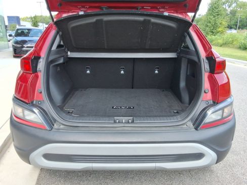 Used 2022 Hyundai Kona SEL AWD/4WD image 31