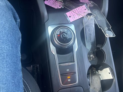 Used 2024 Ford Escape Active w/ Cold Weather Package image 27