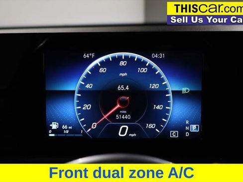 Used 2022 Mercedes-Benz GLB 250 image 10