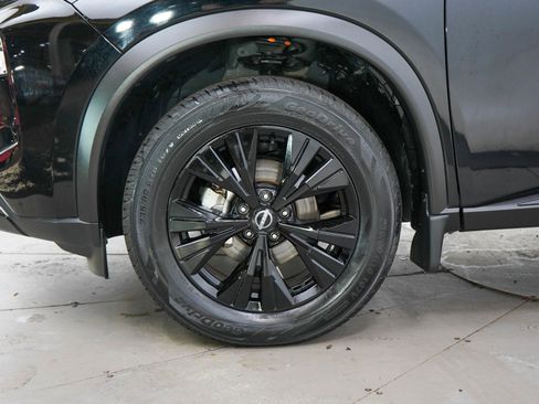 Used 2023 Nissan Rogue SV w/ SV Premium B Package AWD/4WD image 29