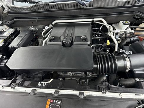 Used 2023 Chevrolet Colorado LT image 27