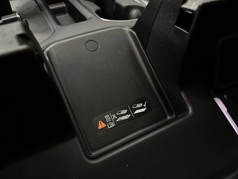 New 2026 GMC Sierra 1500 Denali w/ Denali Reserve Package image 37