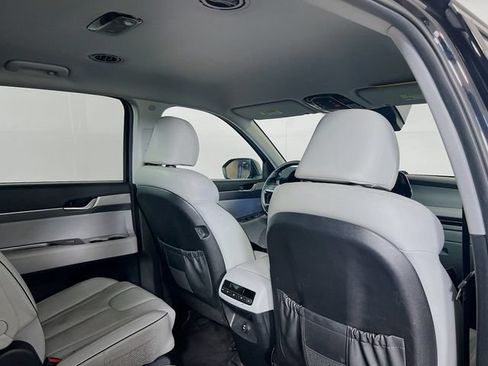 Used 2024 Hyundai Palisade SEL FWD image 9