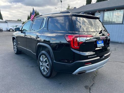 Used 2022 GMC Acadia SLE w/ Driver Convenience Package FWD image 5