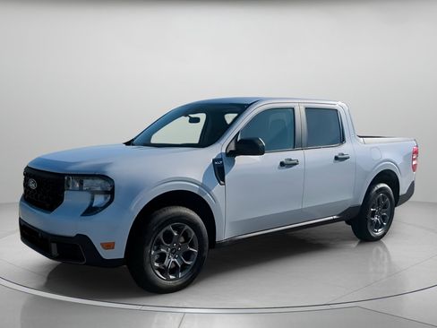 New 2026 Ford Maverick XLT AWD/4WD image 13